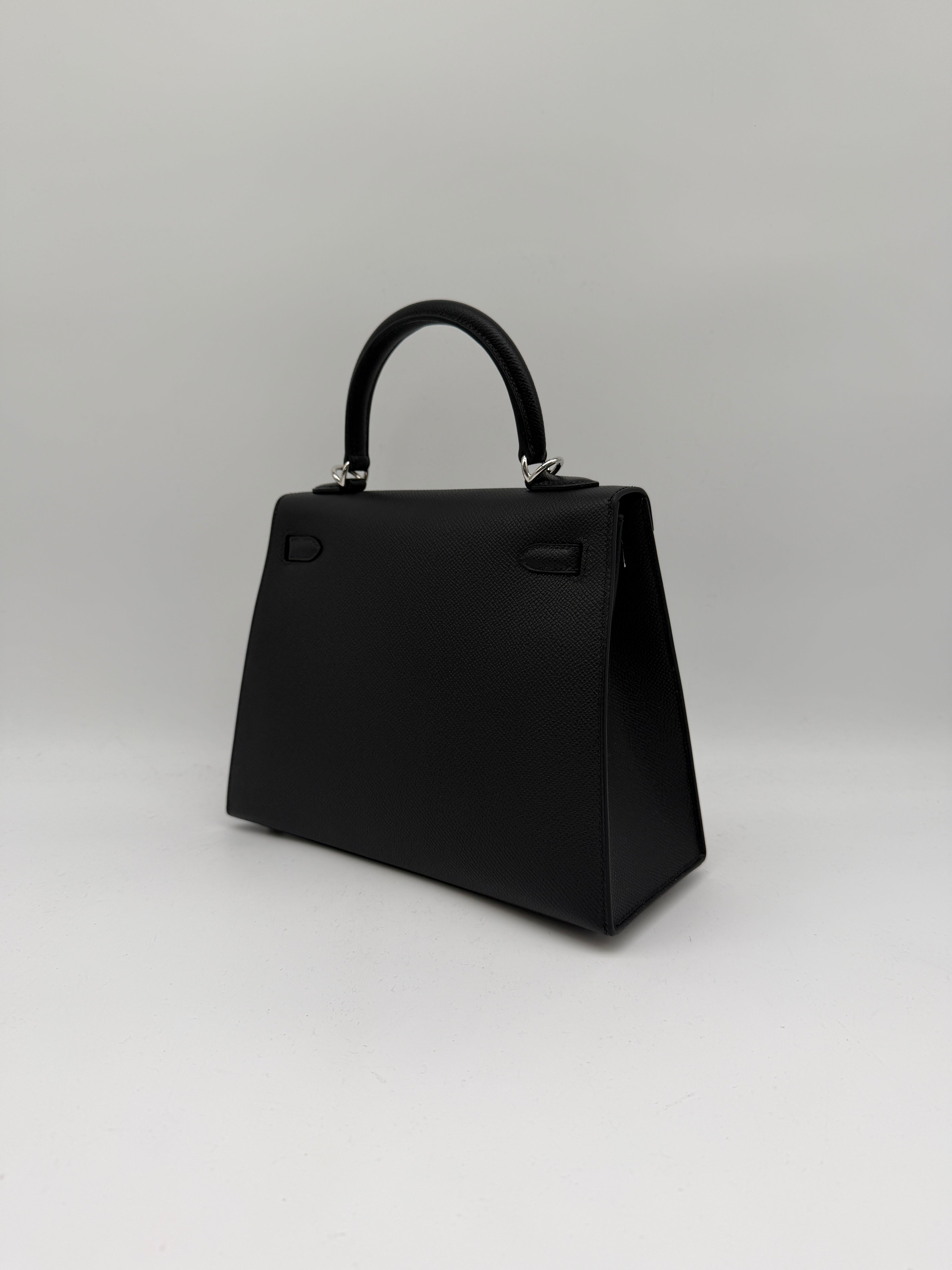 Hermès Kelly 25 Black Epsom Palladium Hardware