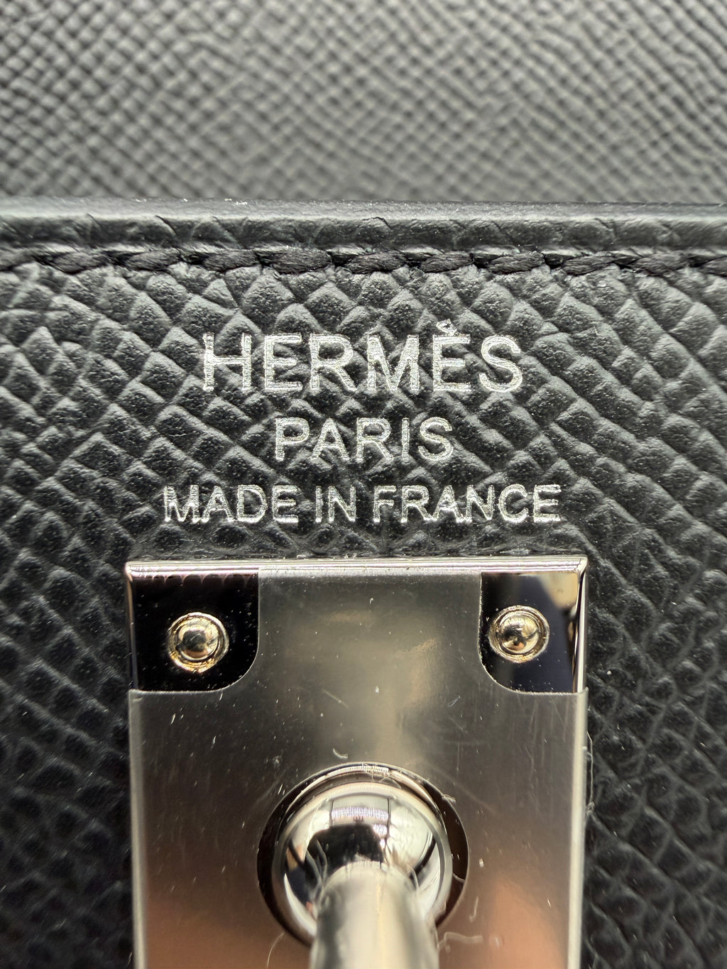 Hermès Kelly 25 Black Epsom Palladium Hardware