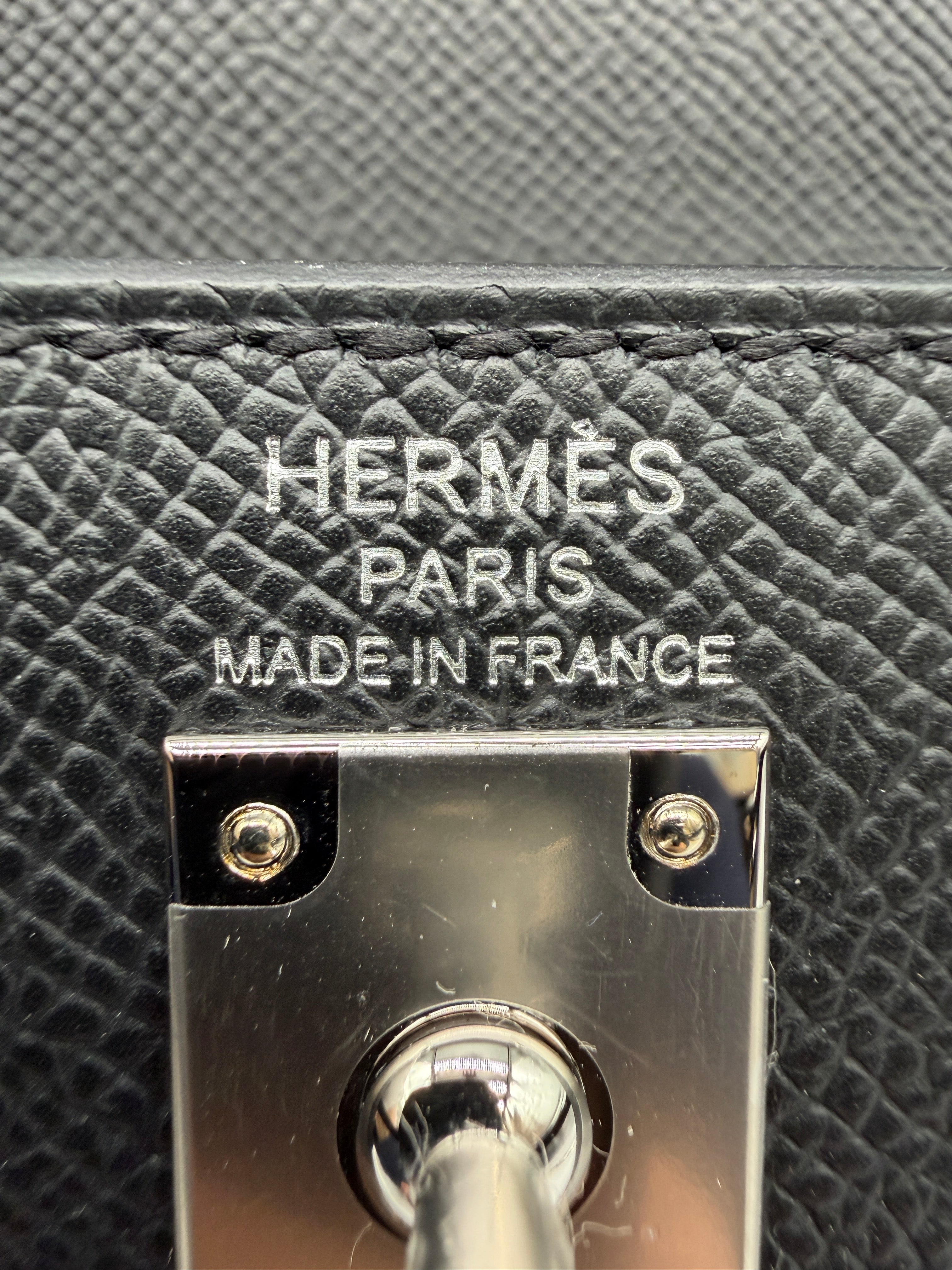Hermès Kelly 25 Black Epsom Palladium Hardware