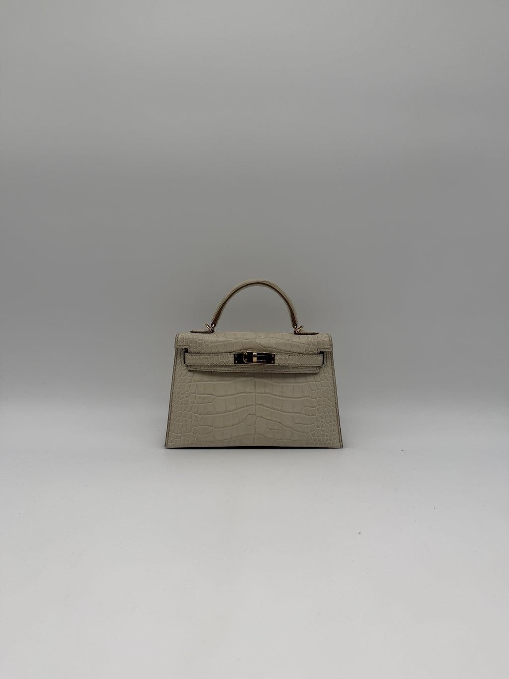 Hermès Mini Kelly Beton Matte Croc Permabrass Hardware
