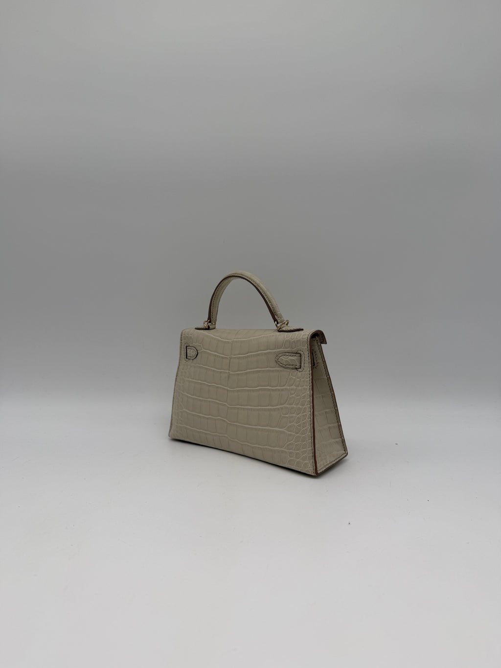 Hermès Mini Kelly Beton Matte Croc Permabrass Hardware