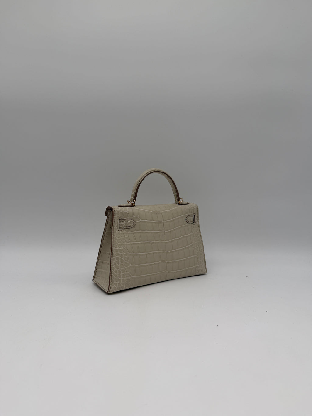 Hermès Mini Kelly Beton Matte Croc Permabrass Hardware
