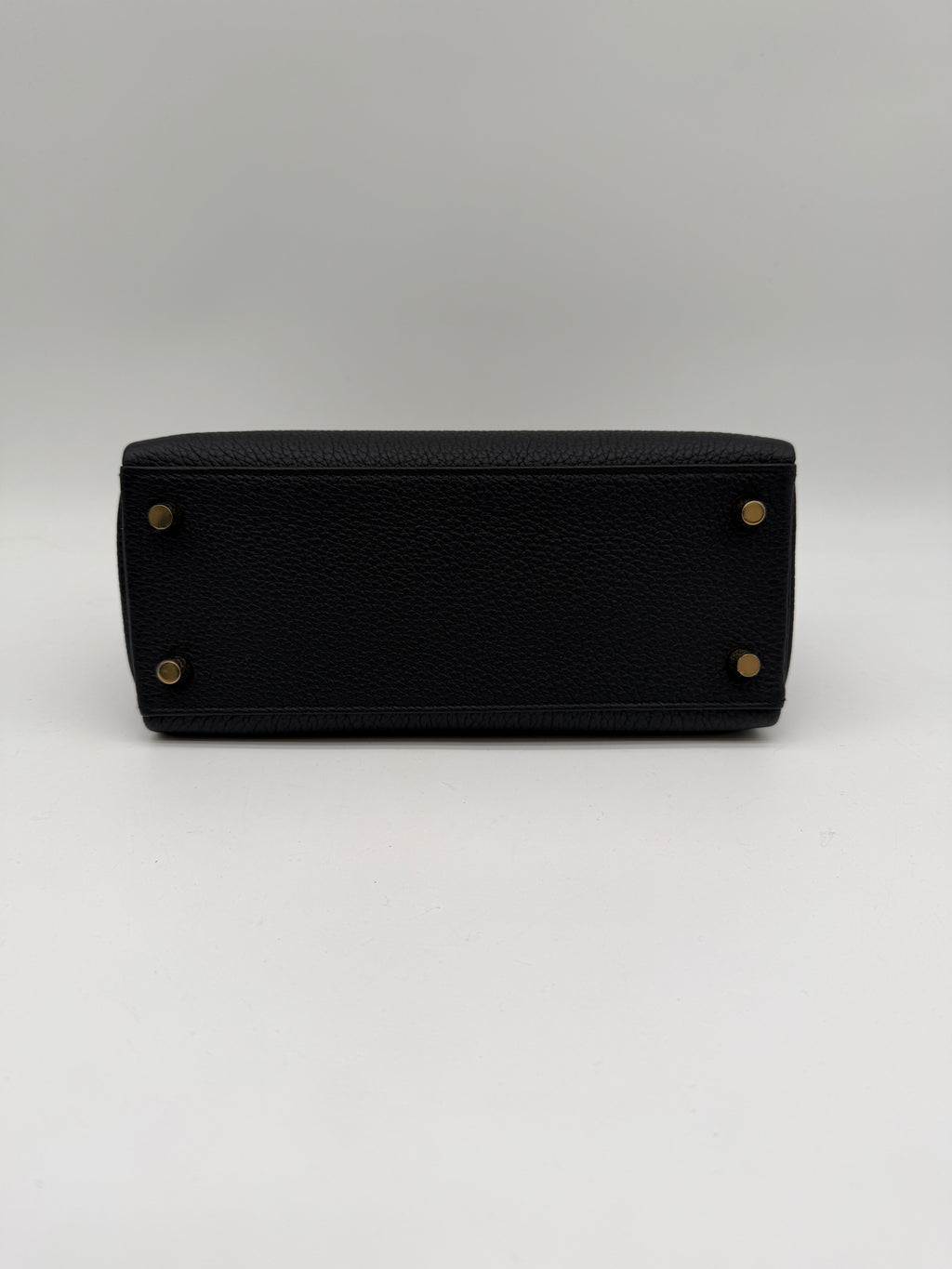 Hermès Kelly 25 Black Togo Gold Hardware