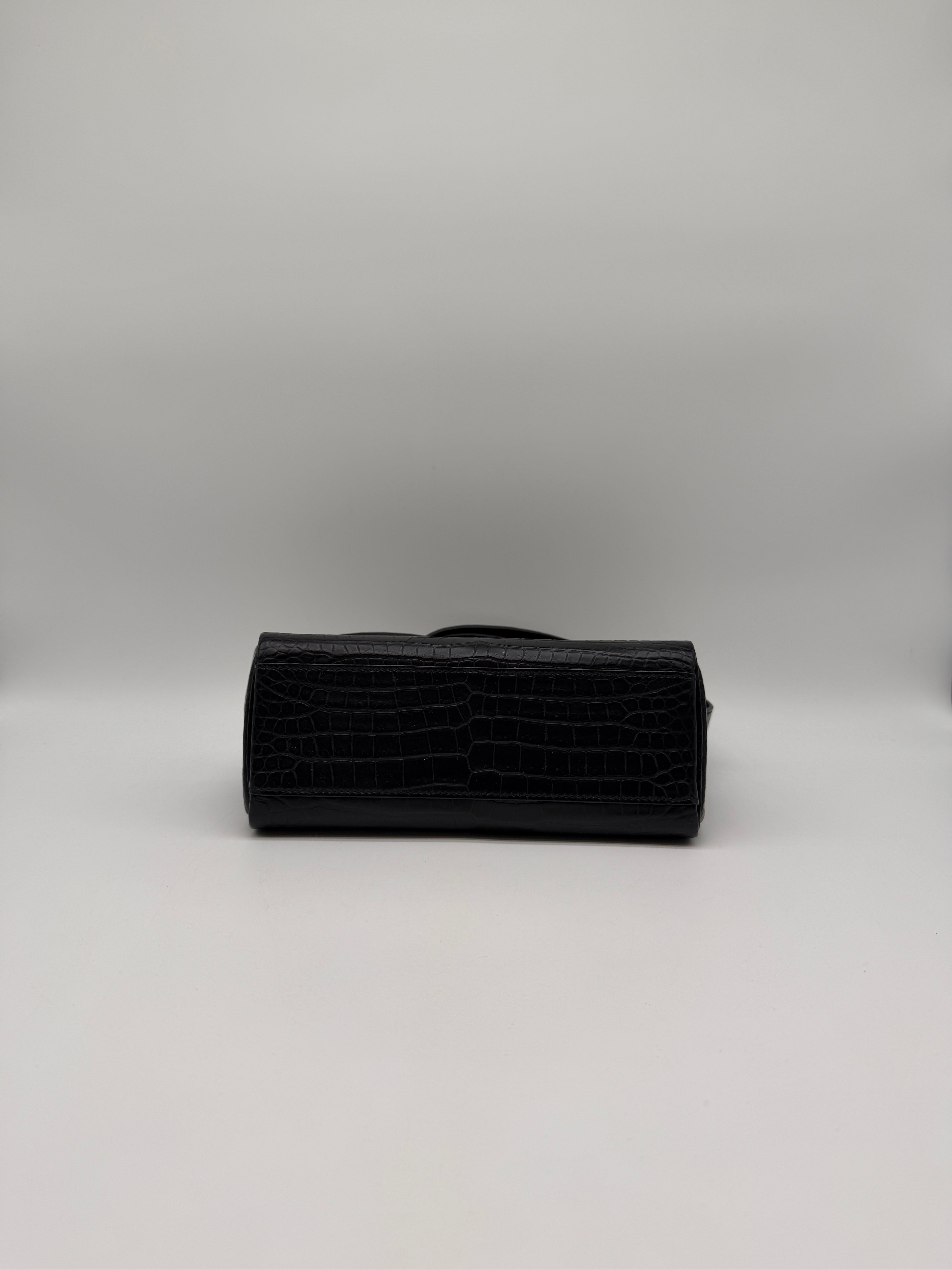 Hermès Kelly Messenger PM Black Matte Porosus Palladium Hardware