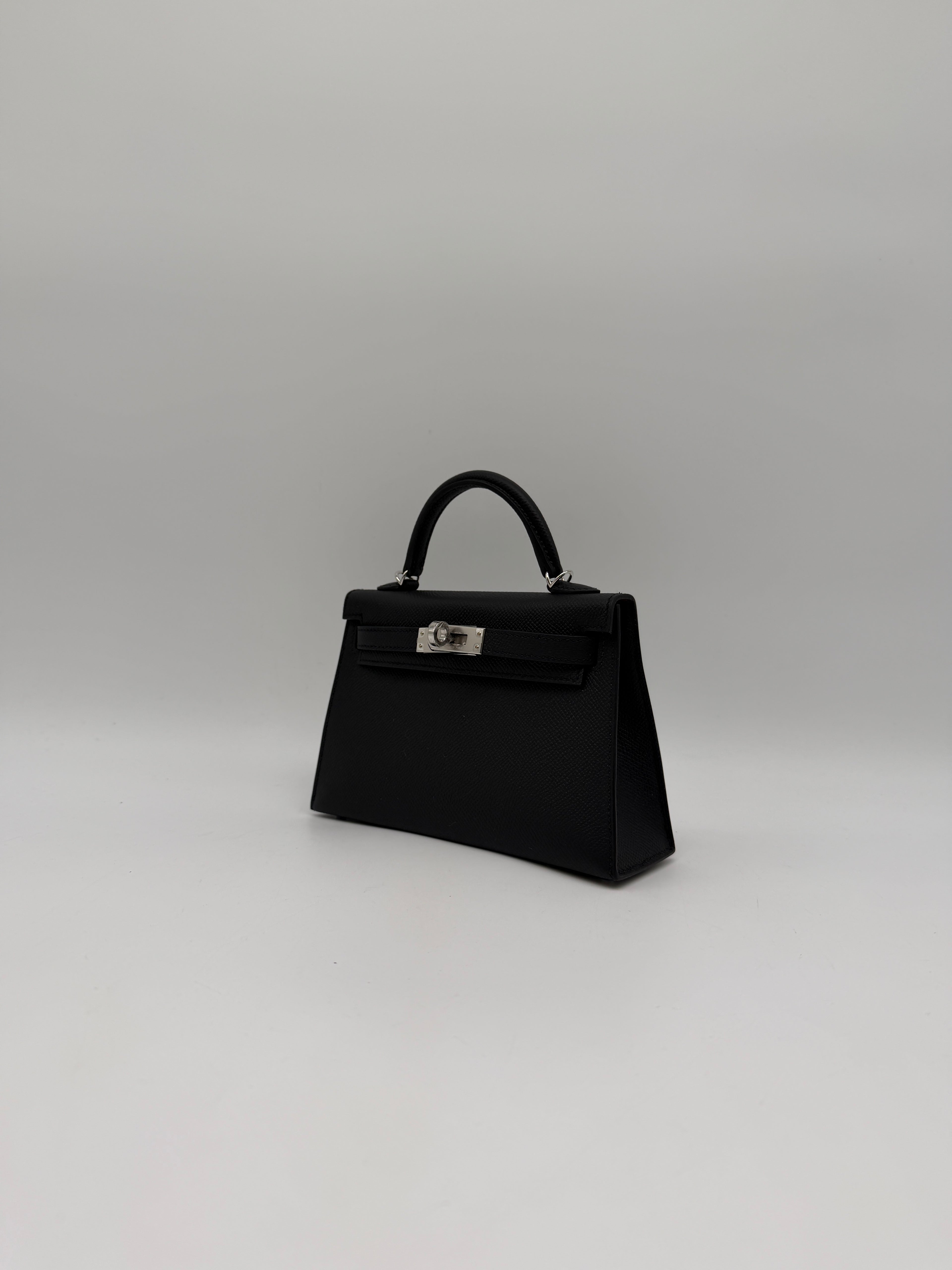 Hermès Mini Kelly HSS Verso Black/ Bordeaux Epsom Palladium Hardware
