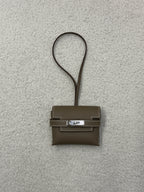 Hermès Kellyfestival charm étoupe Swift