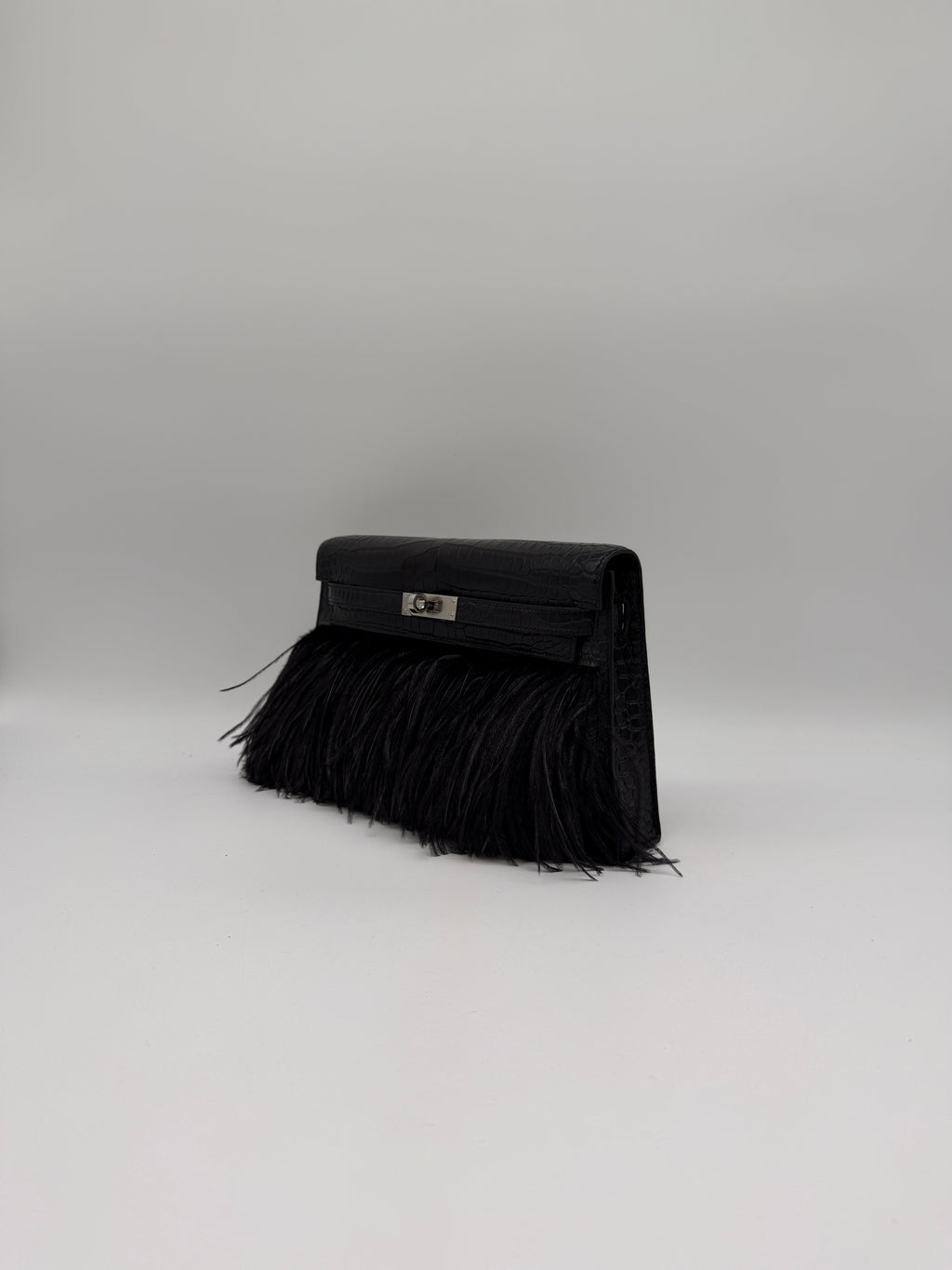 Kelly Elan Foile Black Matte Porosus Palladium Hardware