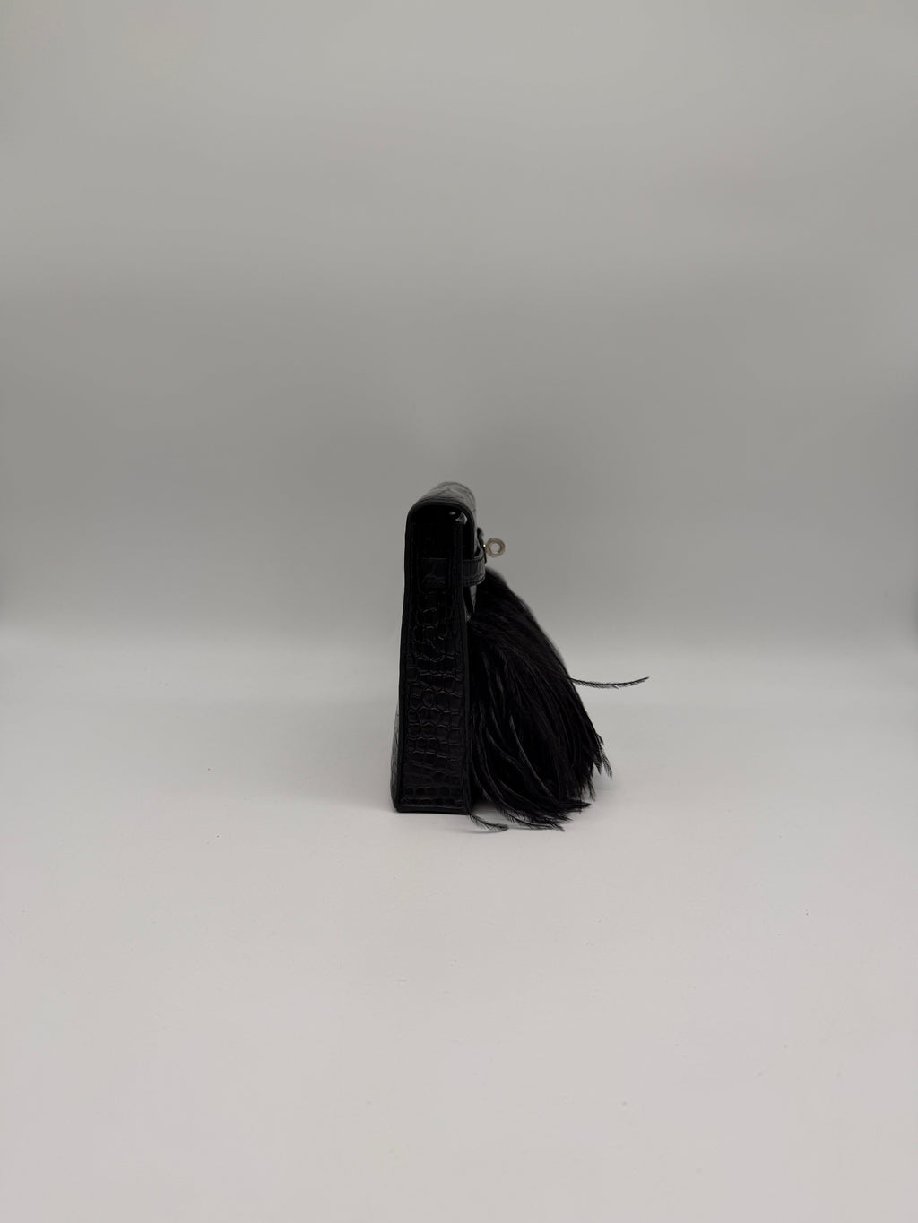 Kelly Elan Foile Black Matte Porosus Palladium Hardware