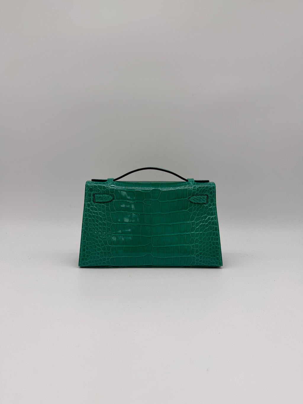 Hermès Kelly Pochette Vert Jade Shiny Alligator Gold Hardware