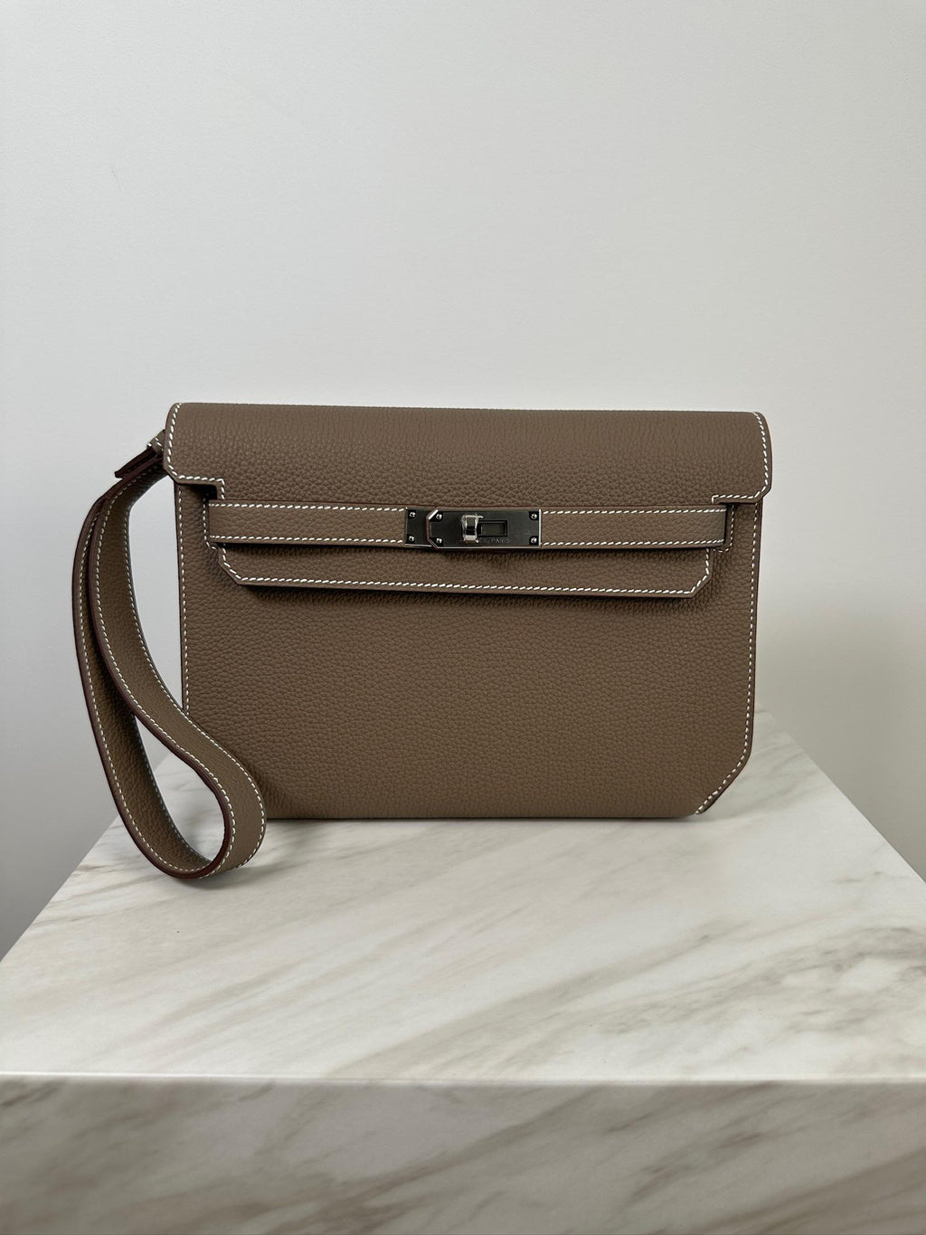 Hermès Kelly Depeches Etoupe Togo Palladium Hardware
