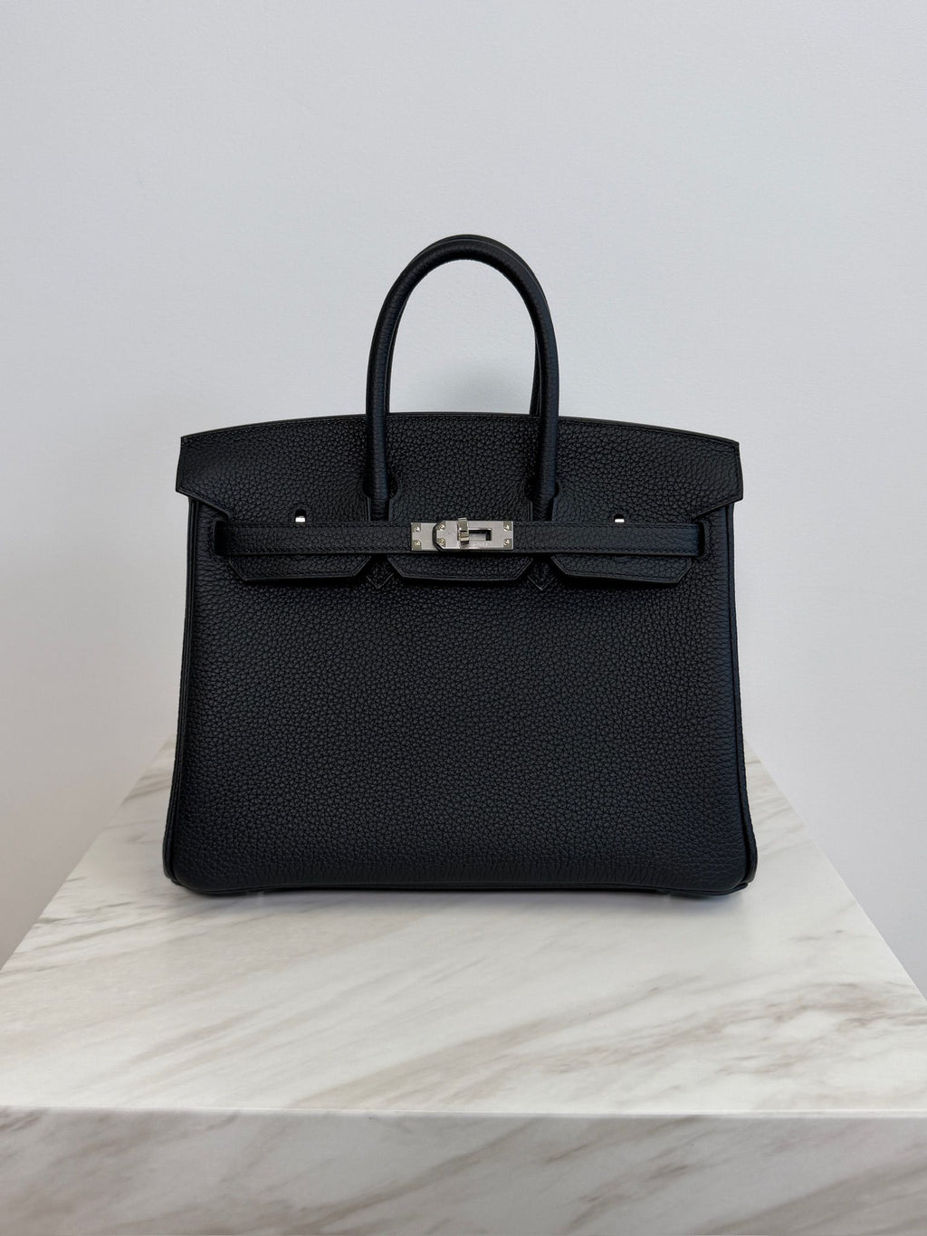Hermès Mini Kelly Black Gold Hardware