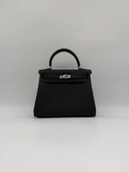 Hermès Kelly 25 Black Togo Palladium Hardware