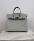 Hermès Birkin 25 Gris Neve Matt Alligator Palladium Hardware