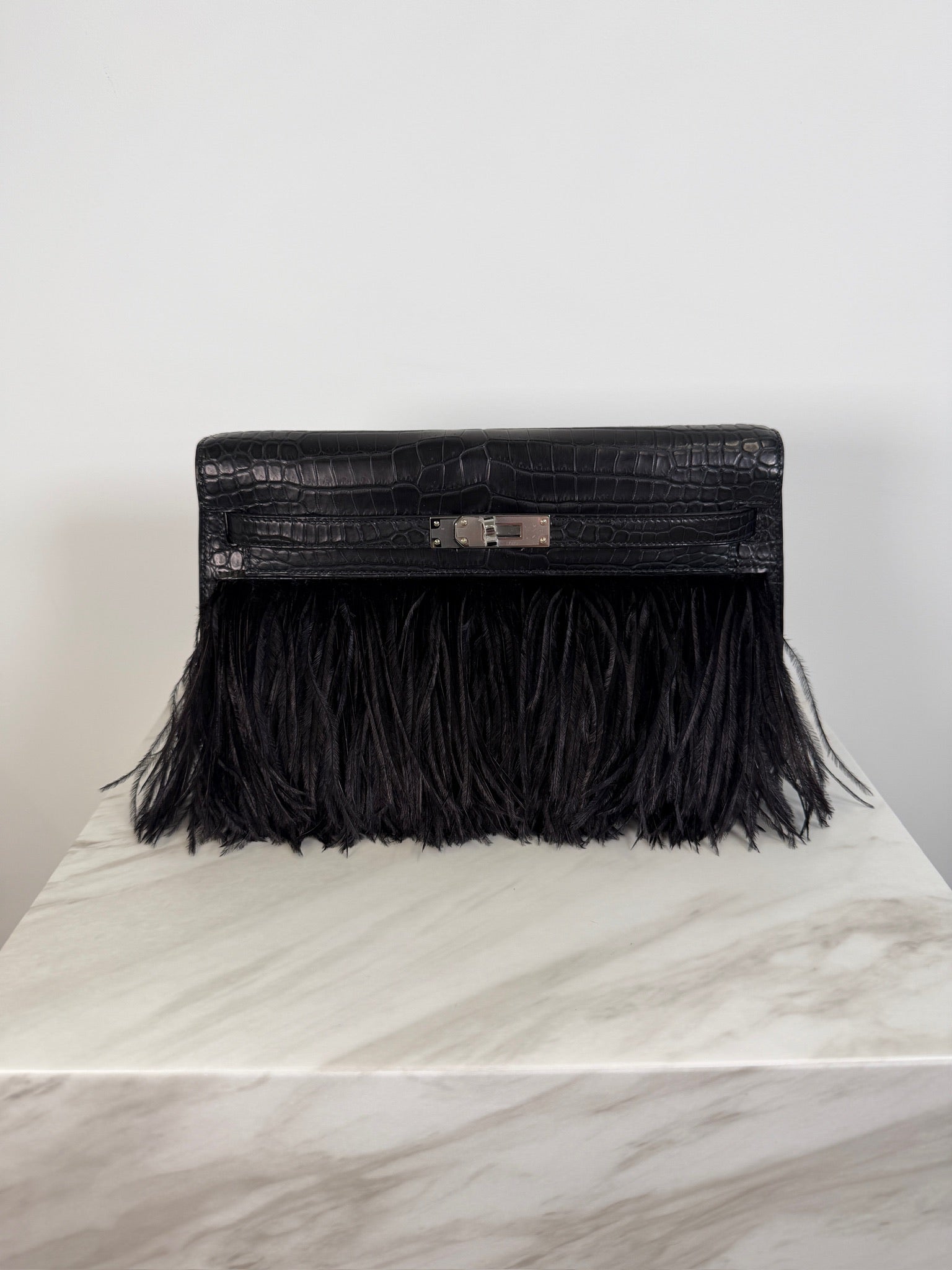 Kelly Elan Foile Black Matte Porosus Palladium Hardware
