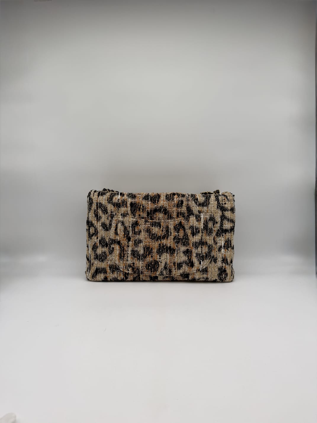 Chanel maxi leopard